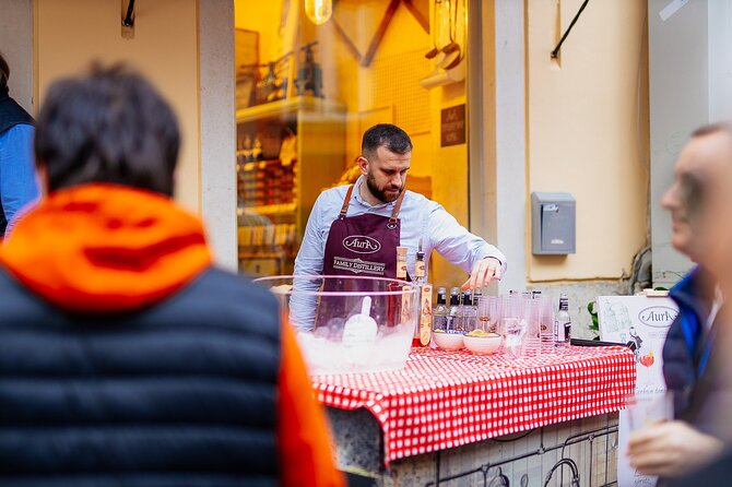2 Hours Shared Taste Tour in Koper. - Stop 4: Taverna Koper, the Market Atmosphere, and Promenade Sea-Breeze Time (20 minutes)
