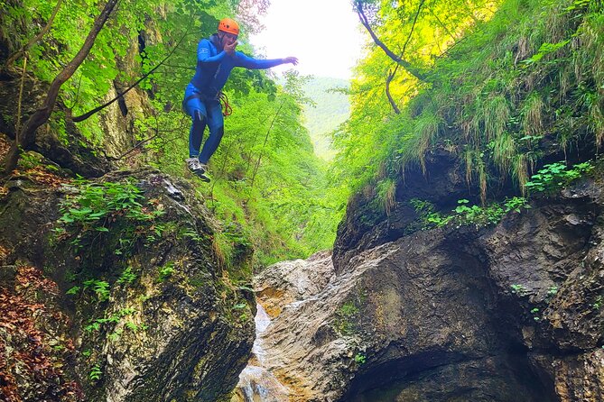 Beginner Canyoning Tour in the Sušec Canyon - Bovec Slovenia - Sliding and jumping: the heart of Sušec Canyon