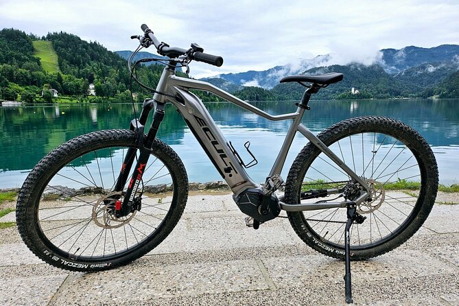Bled Bike rental - Meeting at Mamut Slovenia, getting the mobile ticket, and heading out