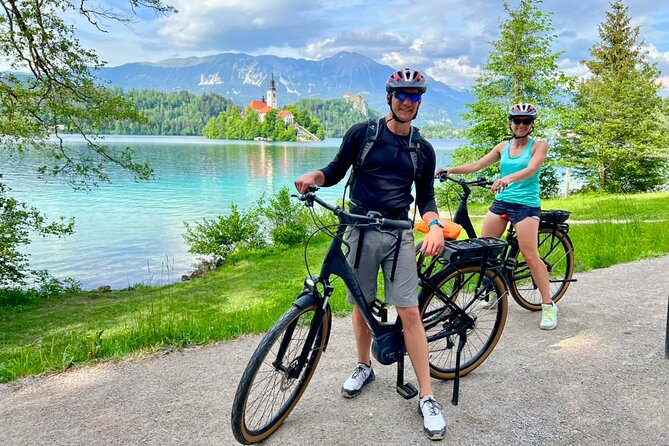 Bled eBike Tour - Lake Bled Shore Time: Guided Views and Photo Moments