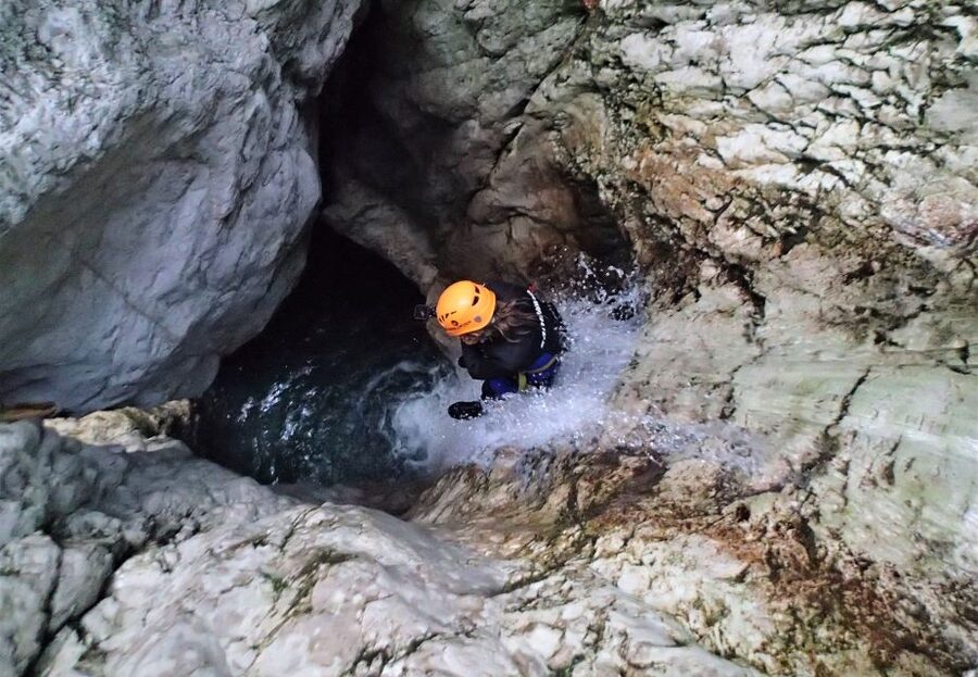 Bovec: Sušec Canyon Canyoning Experience - Timing, group size, and what 2 hours feels like on the ground
