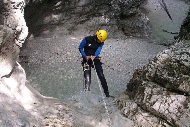 Canyoning Fratarica - Inside Fratarica Canyon: Jumps, Slides, and Rope Descents