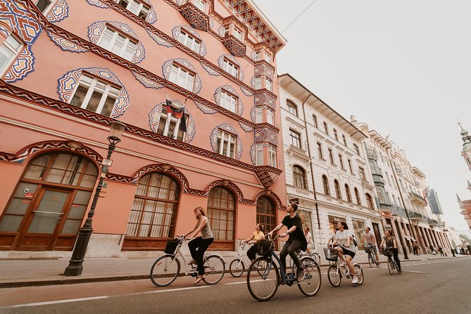 City Bike Tour Ljubljana - Where You Start at Petkovškovo nabrežje 45