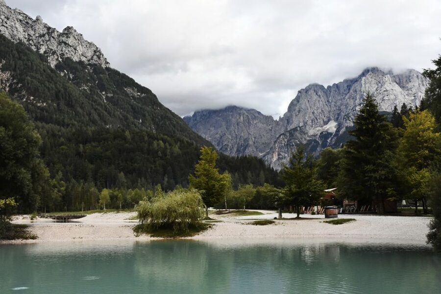Classic: Bled, Kranjska Gora, Planica, Peričnik (exclusive) - Lake Jasna: calm water after the drama