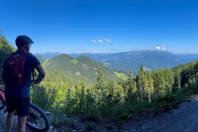 E-bike tour Škofja Loka - What to pack so your e-bike day feels comfortable