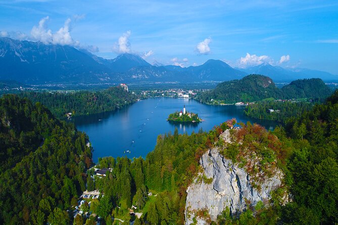Enjoy the boat ride on Lake Bled and Castle - Ljubljana to Lake Bled by air-conditioned van (pickup included)