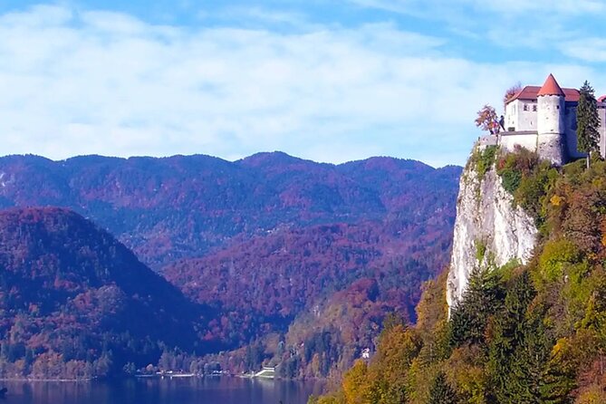 Enjoy the boat ride on Lake Bled and Castle - Who should book this Lake Bled castle and pletna boat combo?