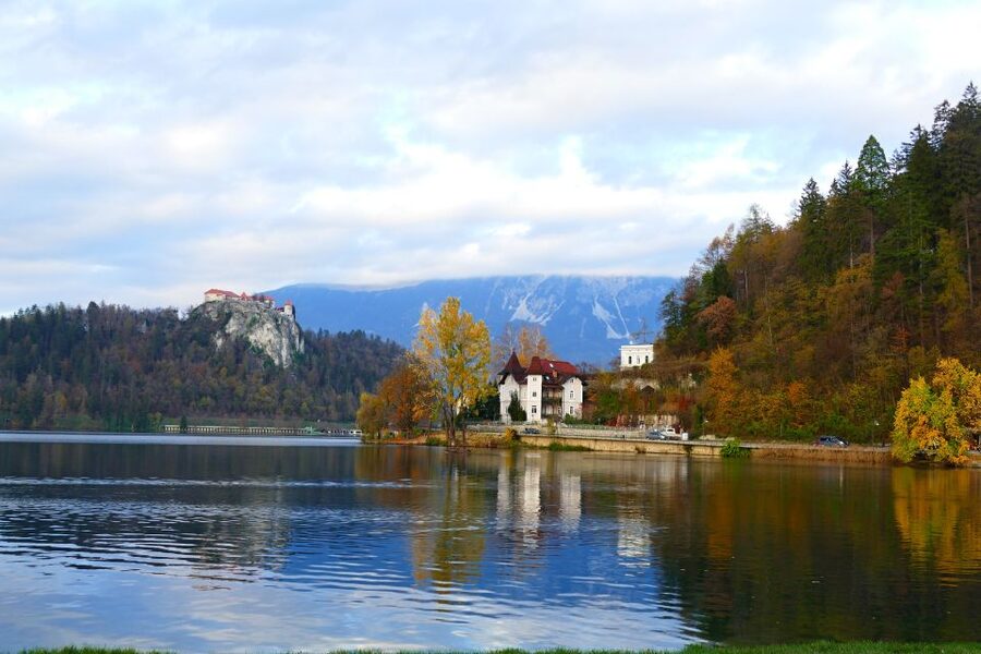From Ljubljana: Private Bled Lake Day Trip - Weather changes, construction detours, and the guide’s real value