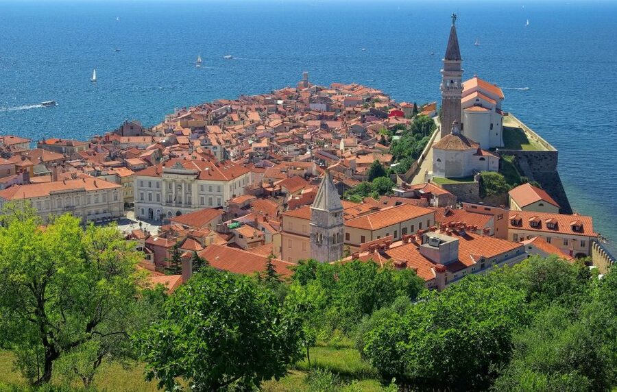 From Ljubljana: Škocjan UNESCO Caves and Piran Full-Day Trip - Why Škocjan and Piran Work So Well Together