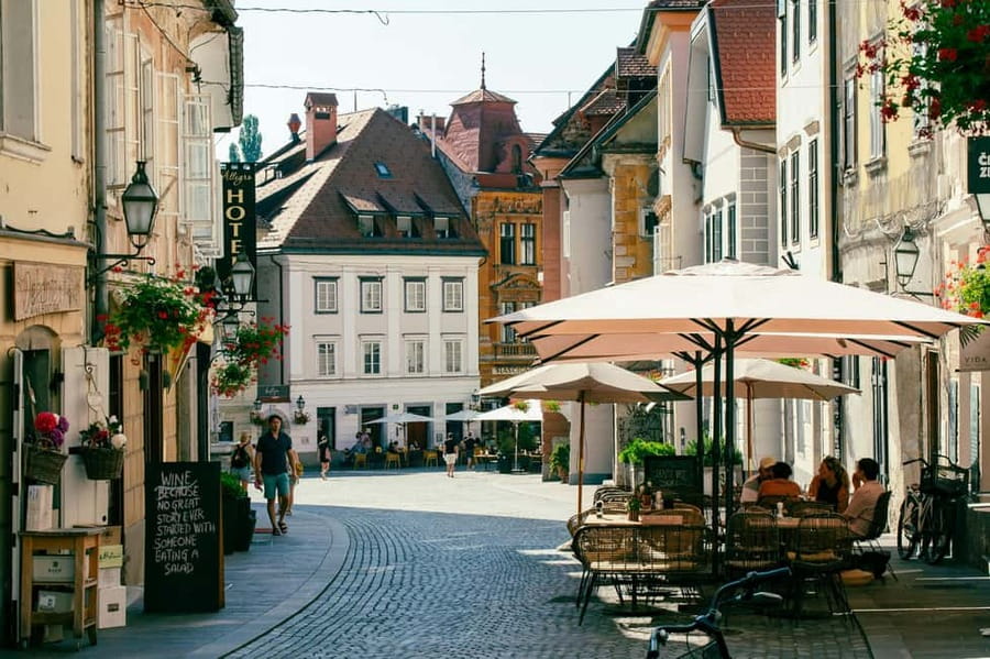 From Zagreb: Ljubljana and Lake Bled Private Day Tour - Lake Bled First Look: Shoreline Stroll and Photo Time