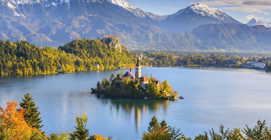 From Zagreb: Ljubljana and Lake Bled Small Group Guided Tour - Why Ljubljana and Lake Bled in one day makes sense