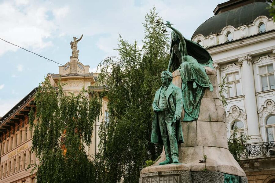 From Zagreb: Ljubljana, Postojna Cave & Predjama Castle Tour - The Human Fish Stop: A Rare Twist That Makes the Cave Feel Real