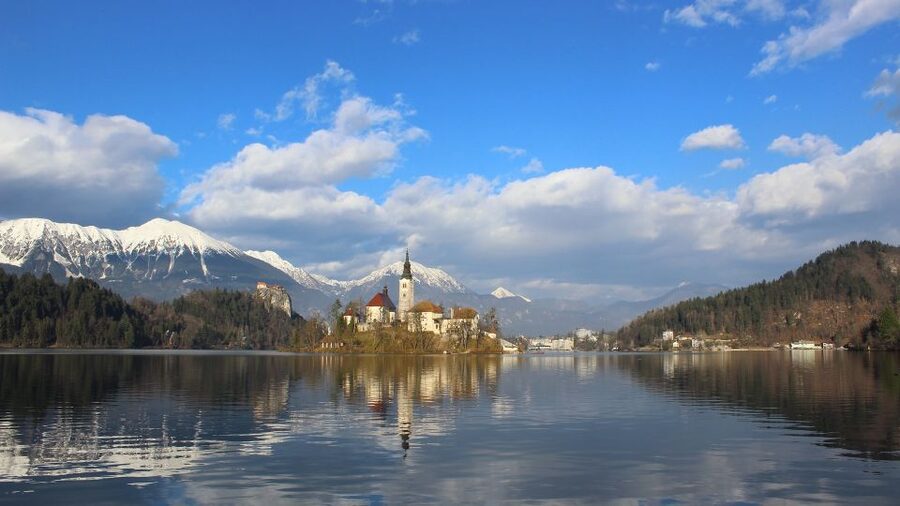 Full-Day Best of Slovenia Tour from Zagreb - From pickup in Zagreb to the Upper Carniola drive