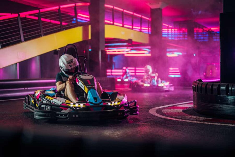 Gokart experience at Woop! karting - the fastest attraction - Finding Woop! and getting to your driving slot