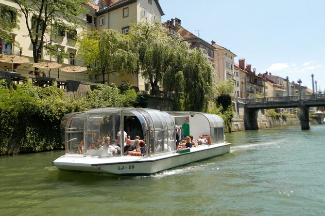 Guided Boat Tour in Ljubljana - Shoemaker’s Bridge: romance and the craft story at water level