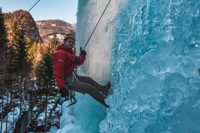 Ice Climbing - How the guide lesson turns ice fear into technique