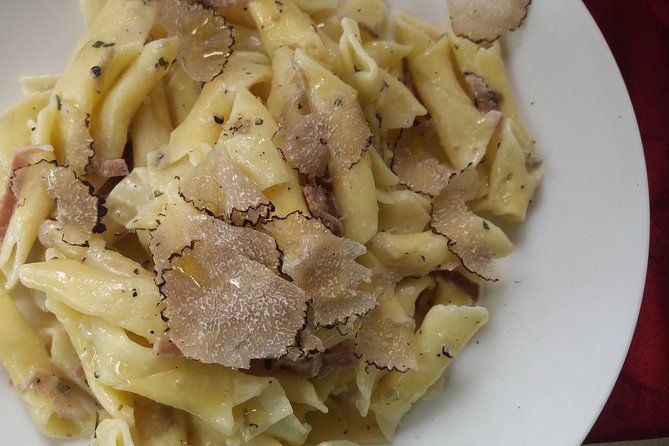 Istria - Truffles: Hunting & Cooking & Tasting, Slovenia - The tasting menu: Tartufata, cheese, salami, and Malvasia