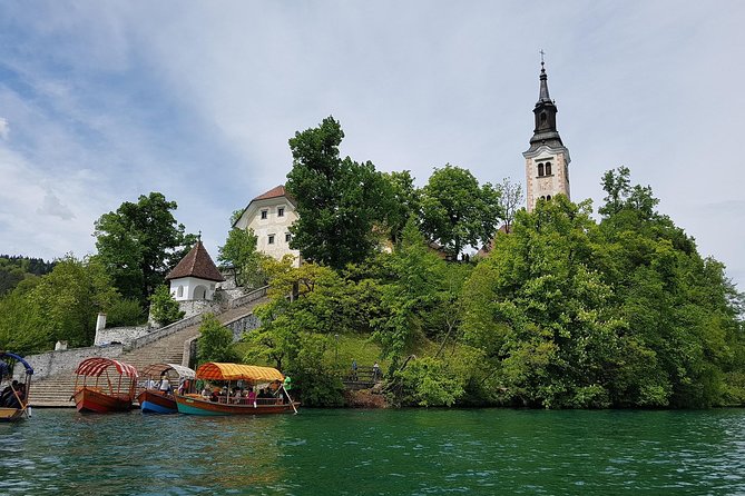 Lake Bled Half Day Excursion from Ljubljana - Lake Bled, in a few hours, without the rental car chaos