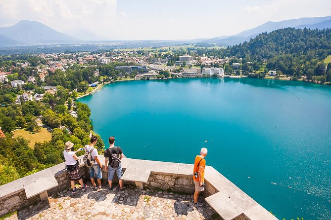 Lakes Bled & Bohinj and Vintgar Gorge Small-Group Day Trip from Ljubljana - The guides: why the narration makes the day better