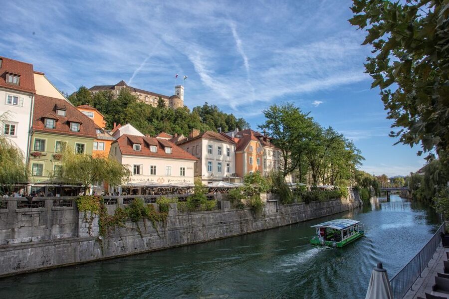 Ljubljana: Castle Entry Ticket with Optional Funicular Ride - Slovenian History Exhibition and the Virtual Castle Experience
