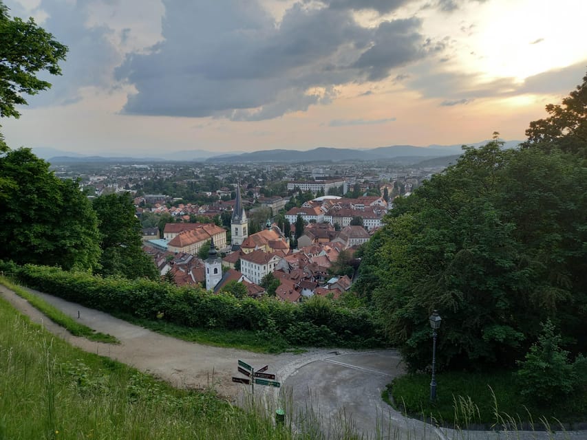 Ljubljana castle on foot :) con guida in italiano - Value check: what you actually get for your time
