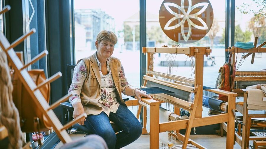 Ljubljana: Interactive Workshop with Experienced Weaver - The weaving craft and the history of weaving in Slovenia