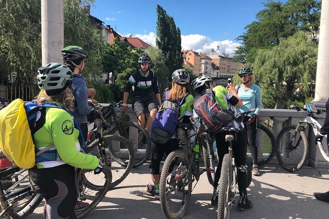Ljubljana MTB Capital tour (e-bike enduro/all mountain) - Stop 2, Golovec trails, forests that start right near the city
