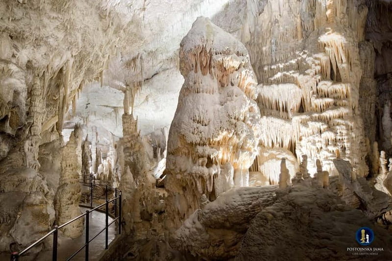 Ljubljana: Postojna Cave and Predjama Castle Tour - Getting Picked Up in Central Ljubljana (and Why It Matters)