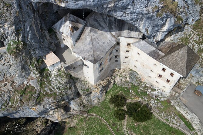 Ljubljana: Postojna cave & Predjama castle small group tour - Logistics that affect your comfort: shoes, layers, and expectations