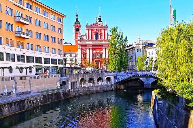Ljubljana Private Family-Friendly Historic Old Town Guided Tour - Timing, pacing, and what to do after the tour