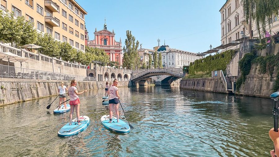 Ljubljana: Stand-Up Paddle Boarding Tour - Photo memories included, plus how guides keep it comfortable