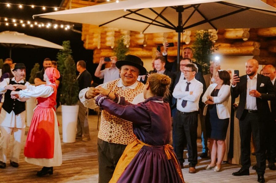 Ljubljana: Traditional Slovenian Dinner and Show - Should you book Ljubljana’s traditional dinner and show?