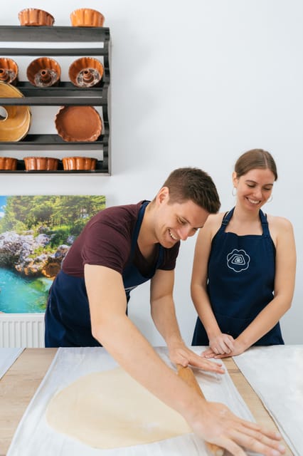 Ljubljana: Traditional Slovenian štrukelj Cooking Class - What you eat and drink during the 3 hours