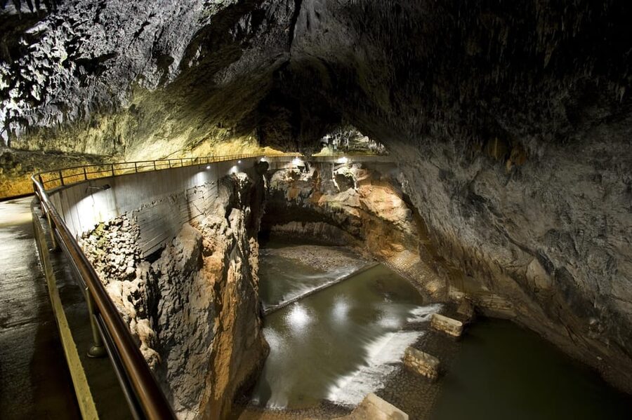 Ljubljana: UNESCO-Listed Škocjan Caves and Piran Day Trip - What’s included, and what you’ll pay separately