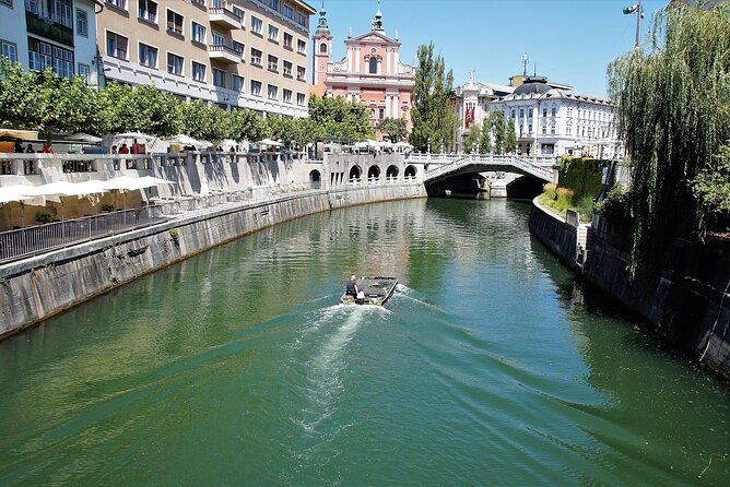 Ljubljana Walking Tour: Explore Top Sights & Hidden Gems - Getting Oriented on Ljubljana’s River Core in 90 Minutes