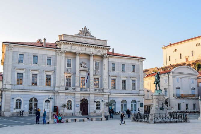 Piran Old Town Walking Tour - The medieval town walls: built defense, today’s skyline views
