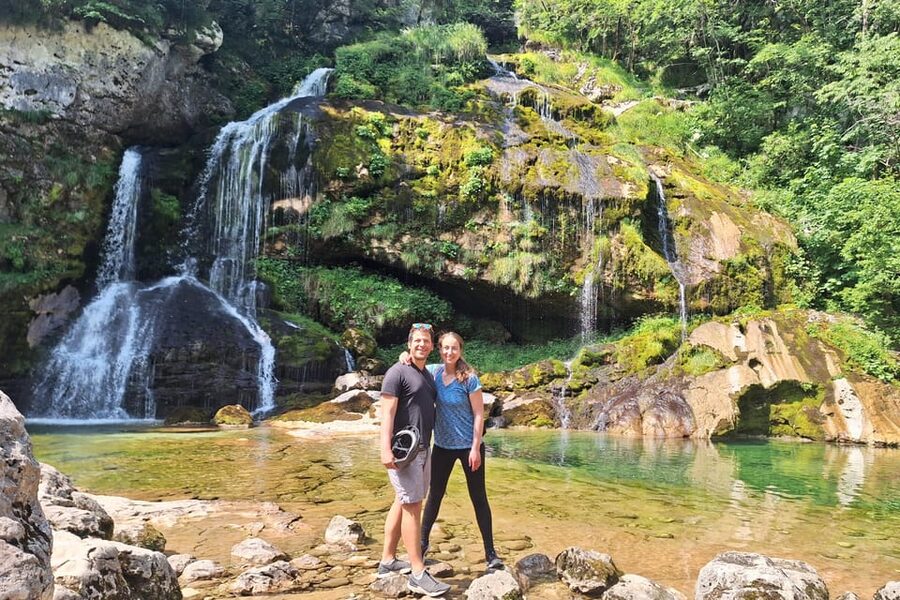 Private E-bike tour Soča valley: The ultimate explorer - Great Soča Gorge: a 20-minute break that changes how you see the river