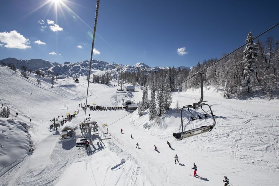 Skiing with Instructor: Vogel Ski Center from Bled - Beginner track: from gear basics to safe lift rides