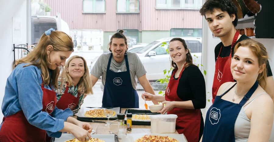 Slovenia: Belokranjska Pogača Cooking Class - Getting to the class in Ljubljana: meeting point and parking that actually works