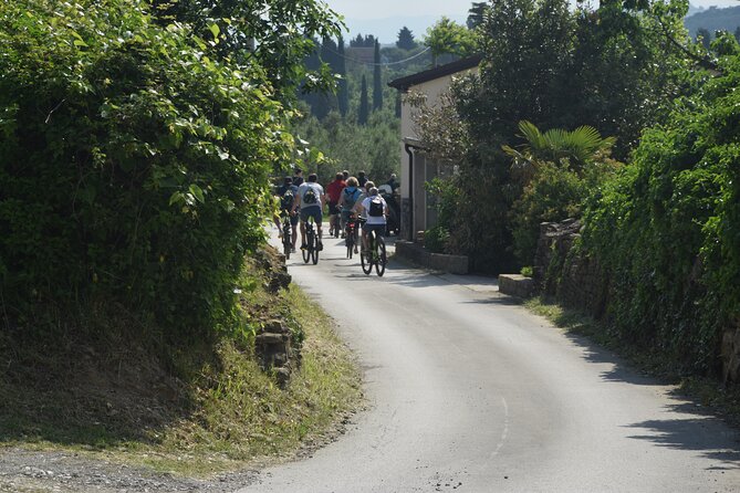 Slovenian coast Koper, Izola, Piran - Parenzana electric biking tour from Koper - From Koper to Izola, the day starts with an easy win