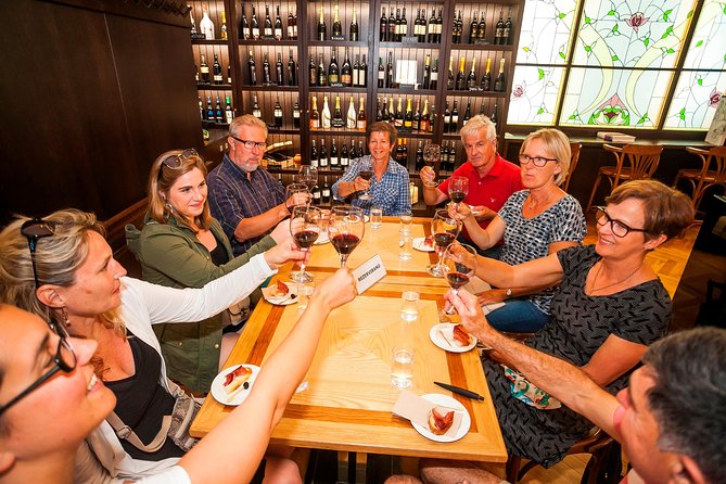 Slovenian culinary experience in Ljubljana - small group - tour - Small-group energy: why max 15 people matters