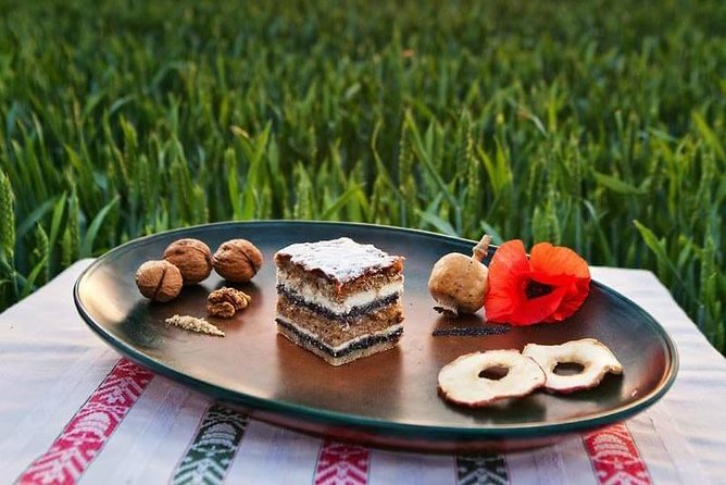 Slovenian food and wine city walk in Ljubljana, 4 hours of mouthwatering moments - Quick hits