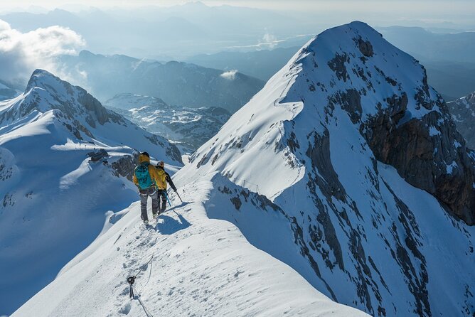 Triglav winter edition - Day 1: The Long Hike to Triglavski dom na Kredarici
