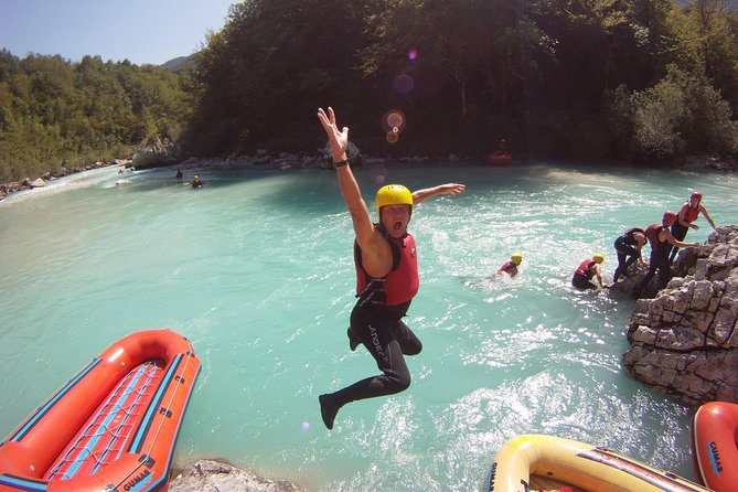Whitewater Rafting on Soca River, Slovenia - What to wear (and what to pack) for a chilly Soca day