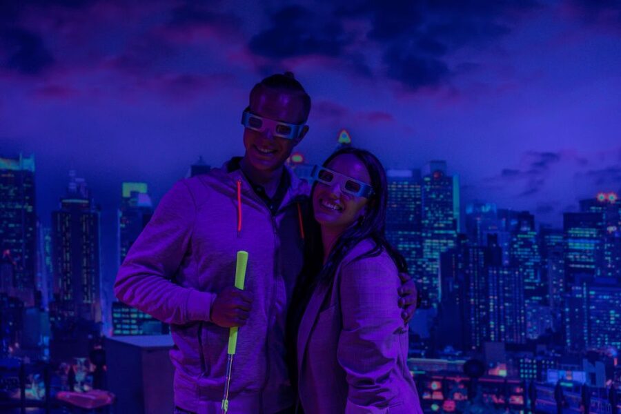 Woop! Glow golf: Ljubljana Btc City - Room Three: Asia Street Scenes and Photo Stops